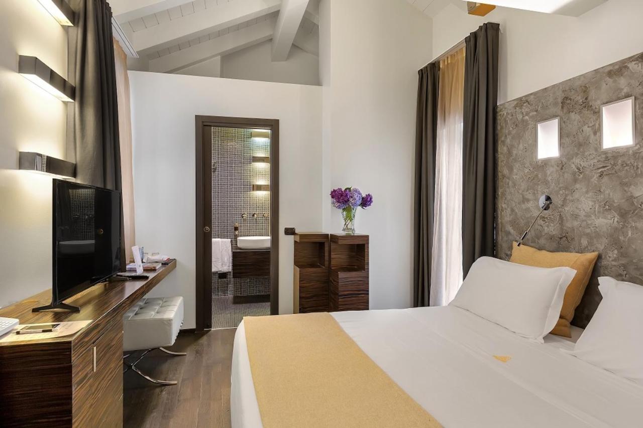 Casa Alle Colonne By Hotel Ancora فيربانيا المظهر الخارجي الصورة